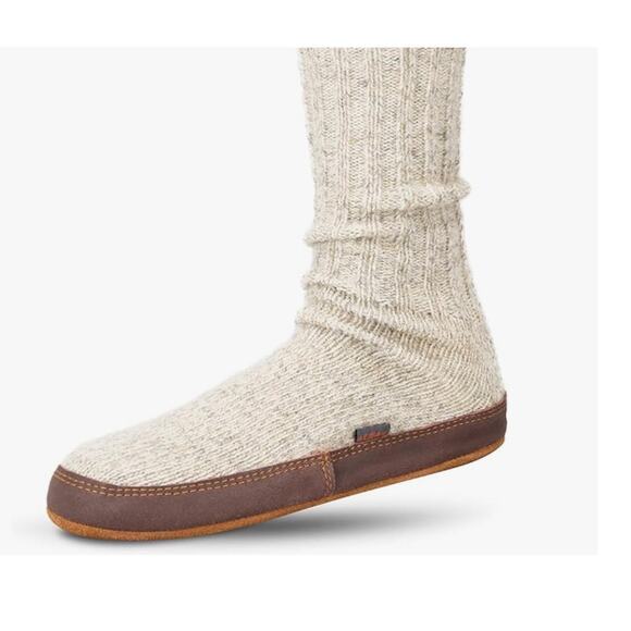 Acorn Wool Slipper Socks Warm Cozy Comfort Unisex Mens Size 10.5-11.5 NWOT - Picture 1 of 7